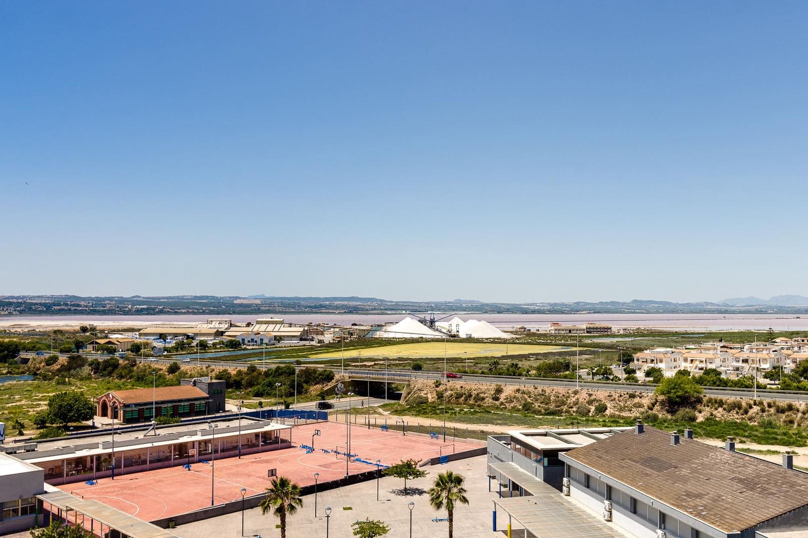 2 sypialnia Apartament na sprzedaż w Torrevieja z basenem garażem - 139 900 € (Ref: 9246098)