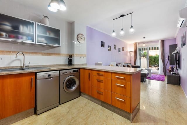 Apartamento de 2 habitaciones en Dehesa de Campoamor, Orihuela en venta con piscina garaje - 179.000 € (Ref: 9246109)