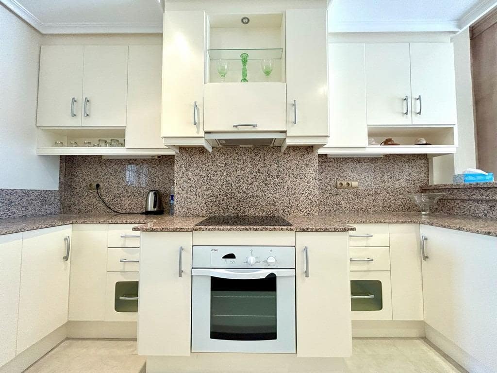 3 sovrum Takvåning till salu i Orihuela Costa med pool garage - 645 000 € (Ref: 9246113)