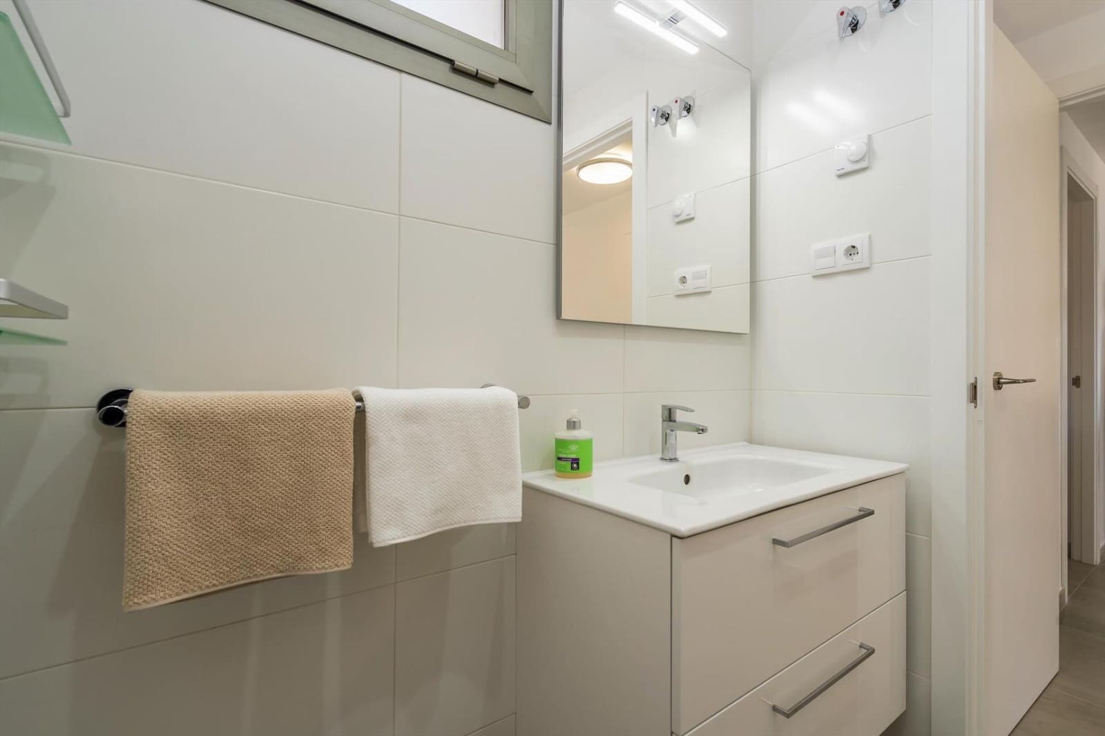 2 bedroom Apartment for sale in Villamartin with pool garage - € 260,000 (Ref: 9246115)