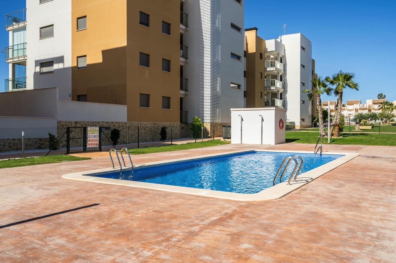2 bedroom Apartment for sale in Villamartin with pool garage - € 260,000 (Ref: 9246115)