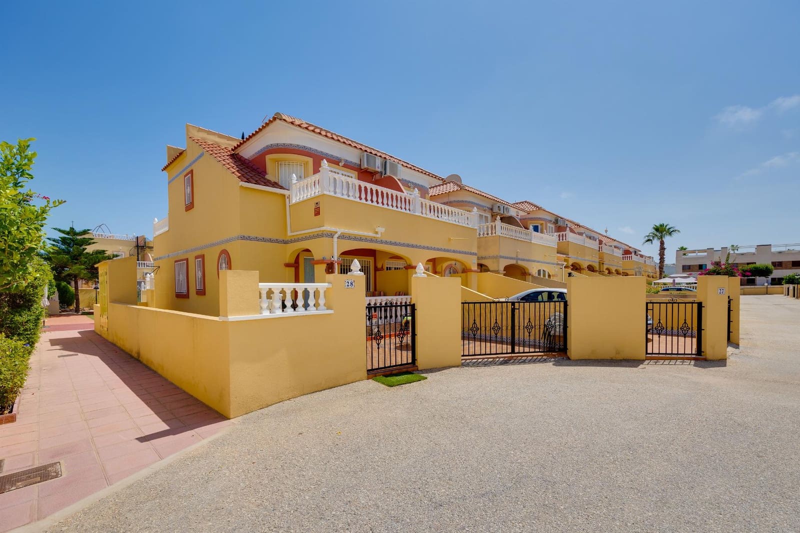 3 soverom Villa til salgs i La Zenia med svømmebasseng - € 259 500 (Ref: 9246125)