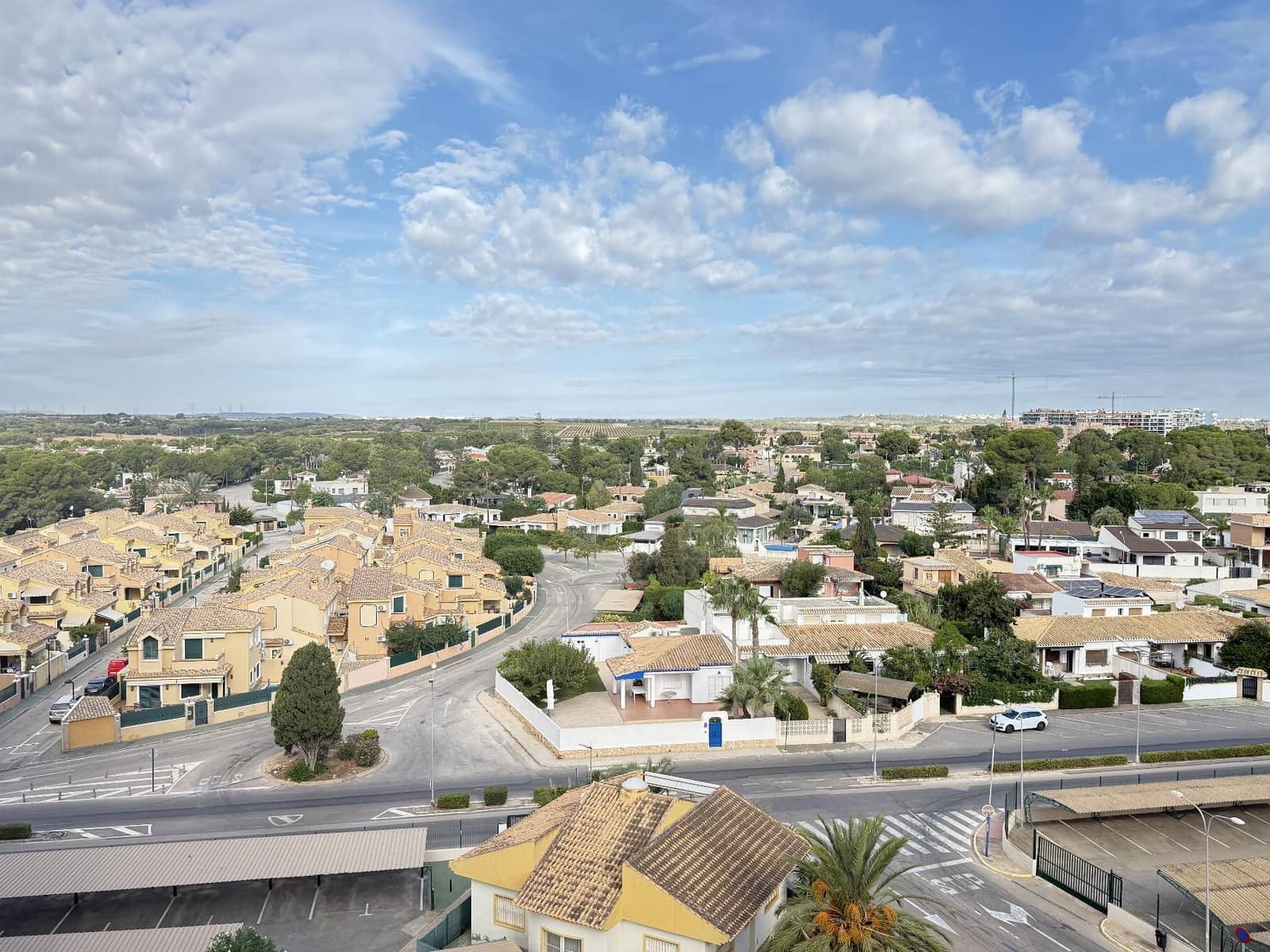 2 bedroom Apartment for sale in Dehesa de Campoamor with pool garage - € 275,000 (Ref: 9256372)