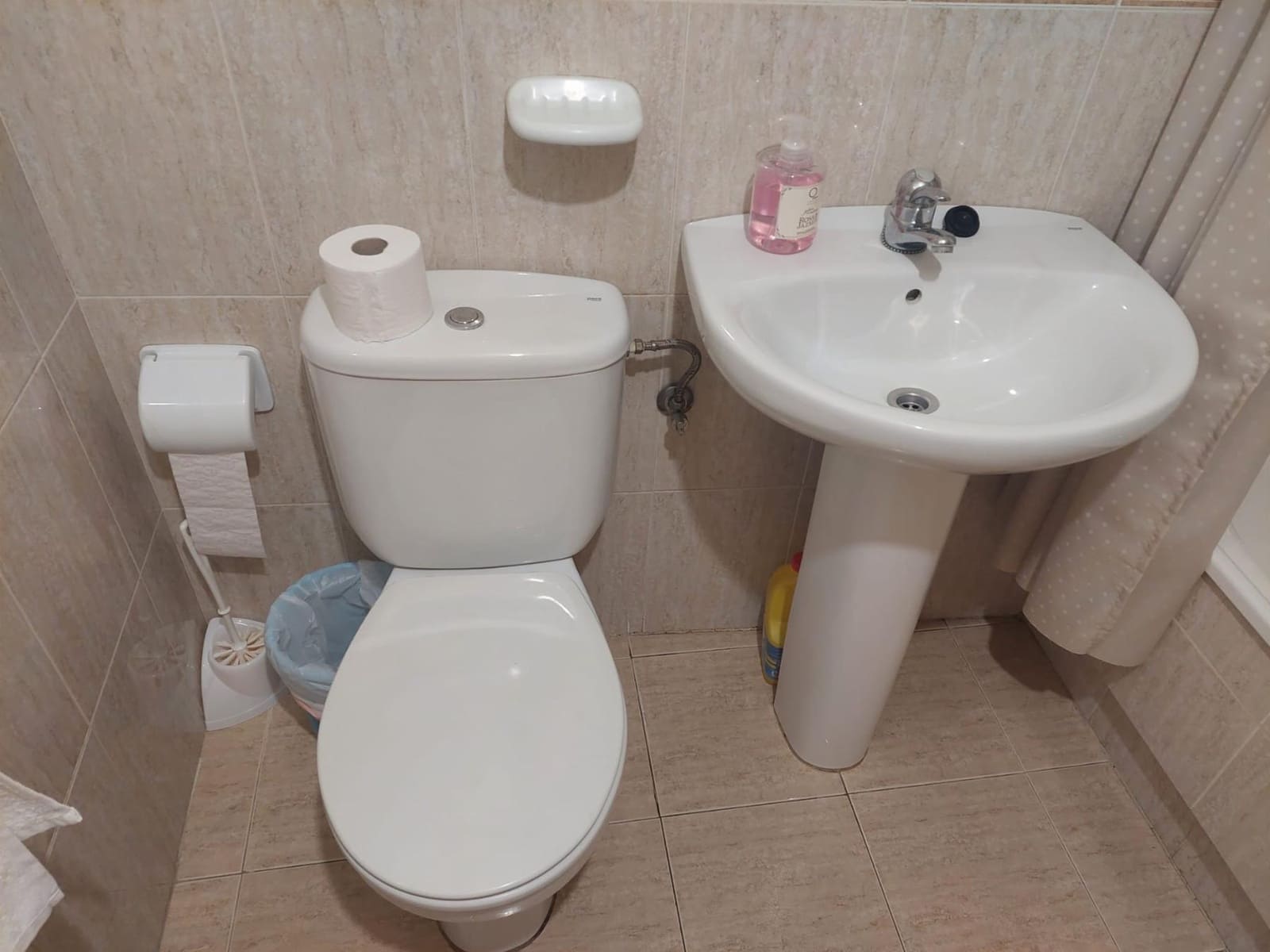 Apartamento de 2 habitaciones en Torrevieja en venta con piscina garaje - 155.000 € (Ref: 9256373)