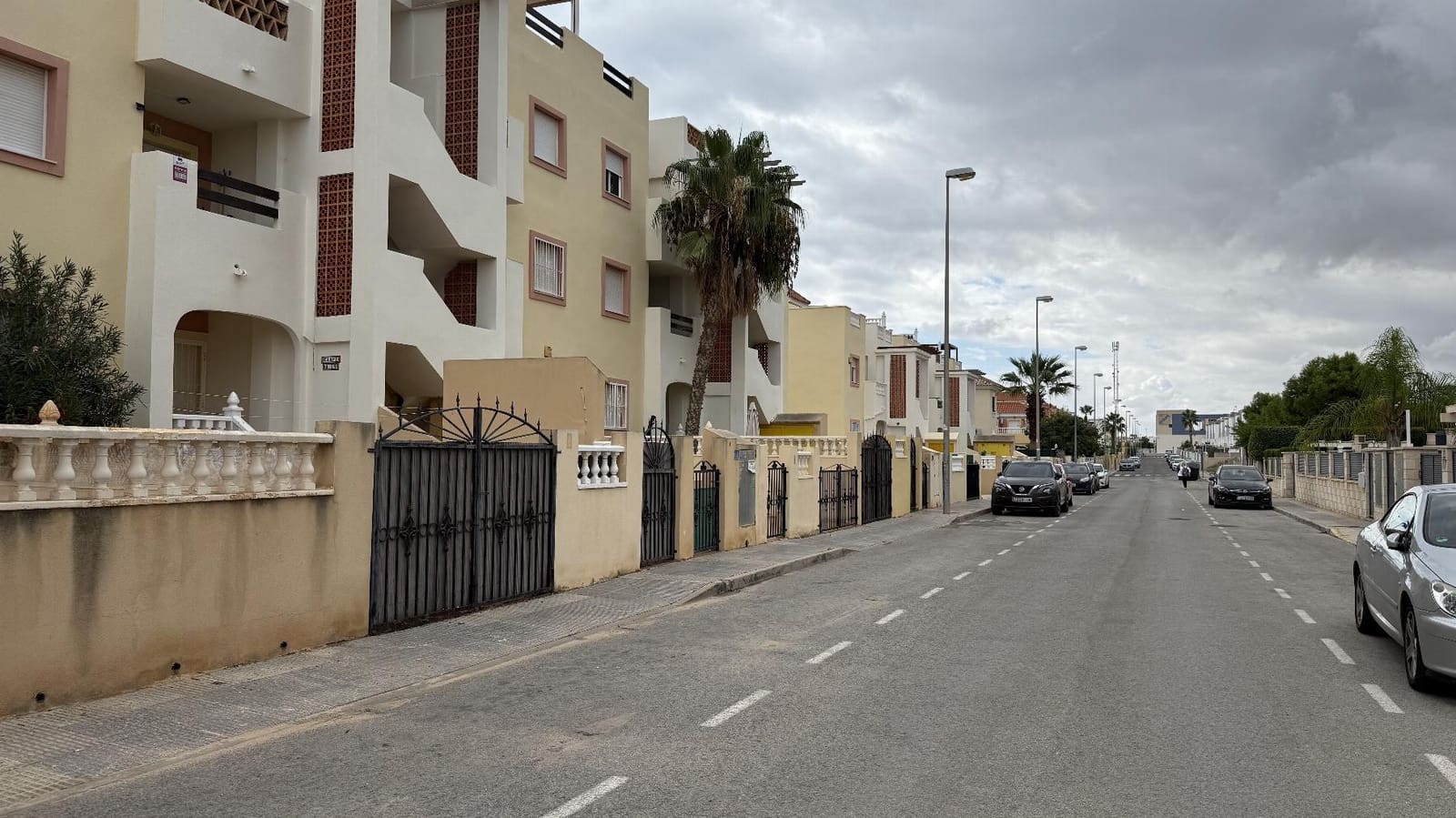 2 sovrum Lägenhet till salu i La Zenia med pool garage - 189 000 € (Ref: 9275210)
