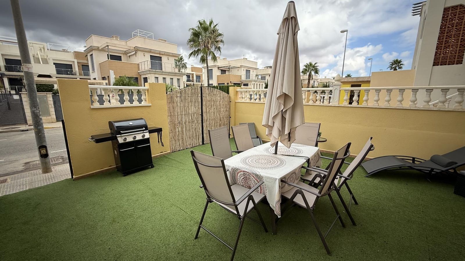 2 sovrum Lägenhet till salu i La Zenia med pool garage - 189 000 € (Ref: 9275210)