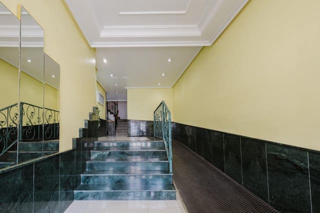 2 sypialnia Apartament na sprzedaż w Puerto Deportivo, Torrevieja - 136 500 € (Ref: 9296408)