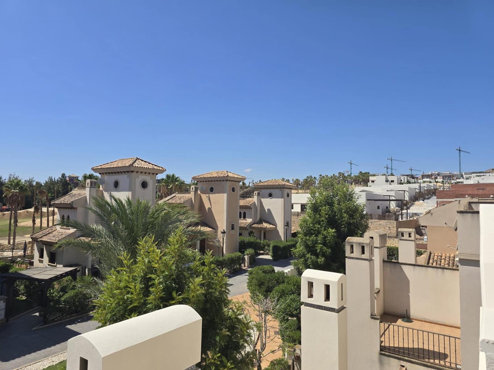 Chalet de 3 habitaciones en Algorfa en venta con piscina - 225.000 € (Ref: 9340318)