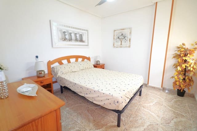 Apartamento de 2 habitaciones en Playa del Acequión, Torrevieja en venta - 129.900 € (Ref: 9340322)