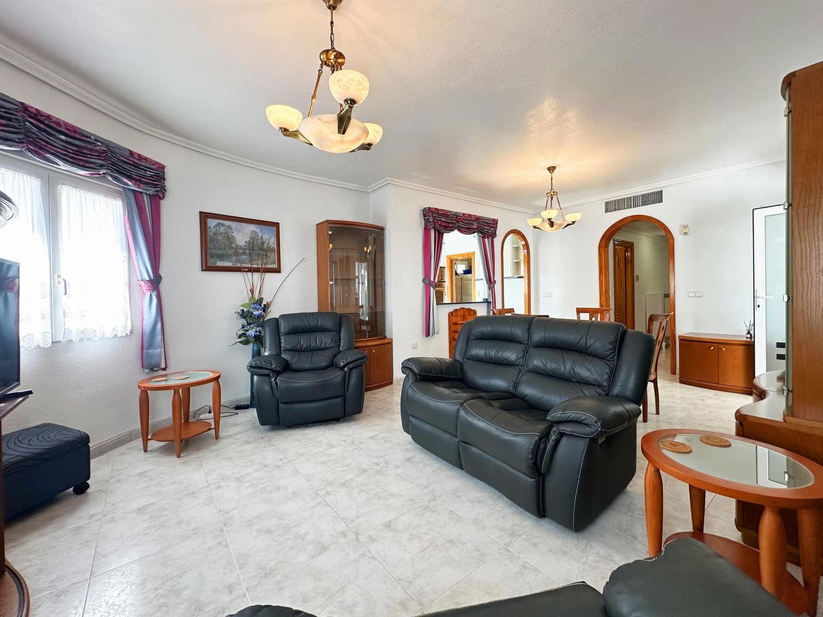 3 quarto Moradia para venda em Playa Flamenca com piscina - 420 000 € (Ref: 9357877)