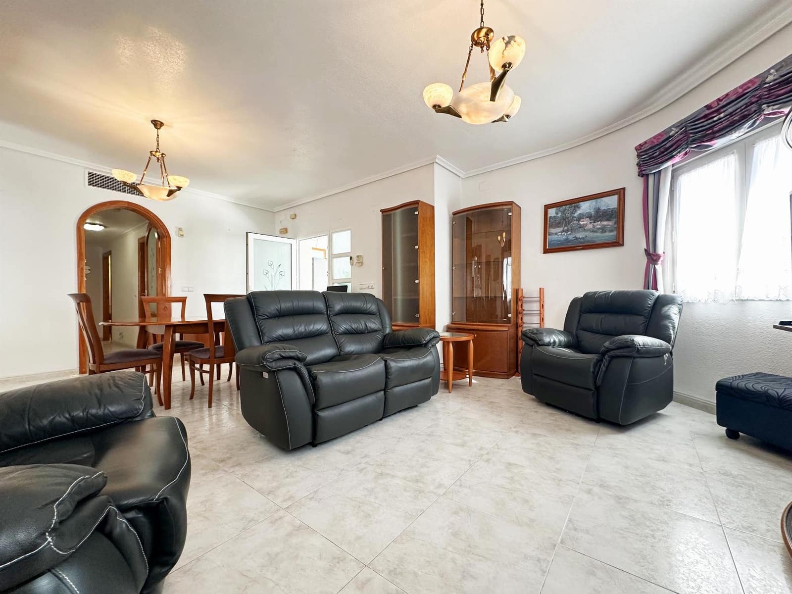 3 quarto Moradia para venda em Playa Flamenca com piscina - 420 000 € (Ref: 9357877)