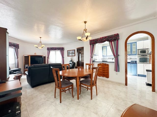 3 quarto Moradia para venda em Playa Flamenca, Orihuela com piscina - 420 000 € (Ref: 9357877)