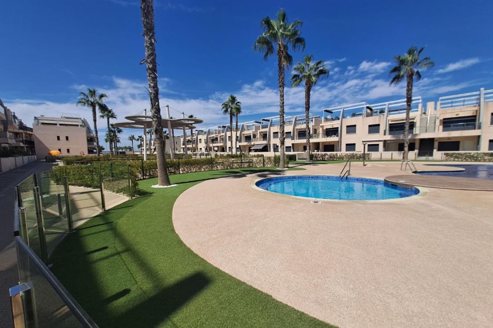 2 makuuhuone Huoneisto myytävänä paikassa Pilar de la Horadada - 245 000 € (Ref: 9357878)