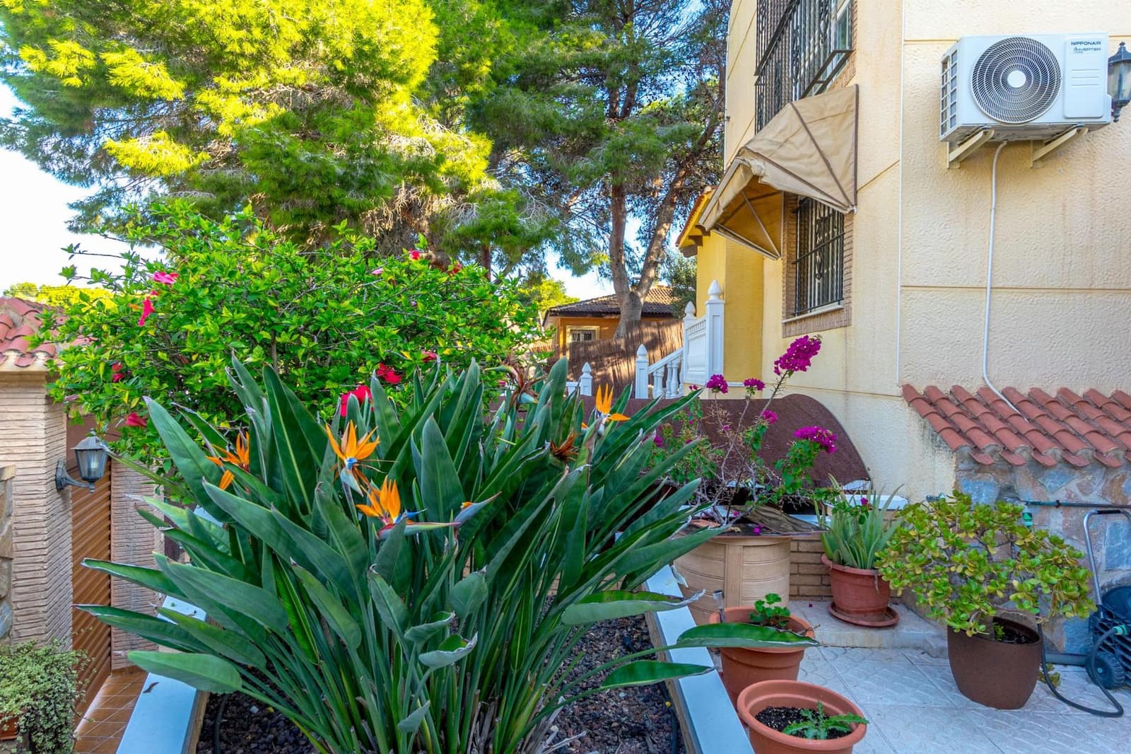 3 bedroom Villa for sale in Los Balcones with pool garage - € 490,000 (Ref: 9360907)