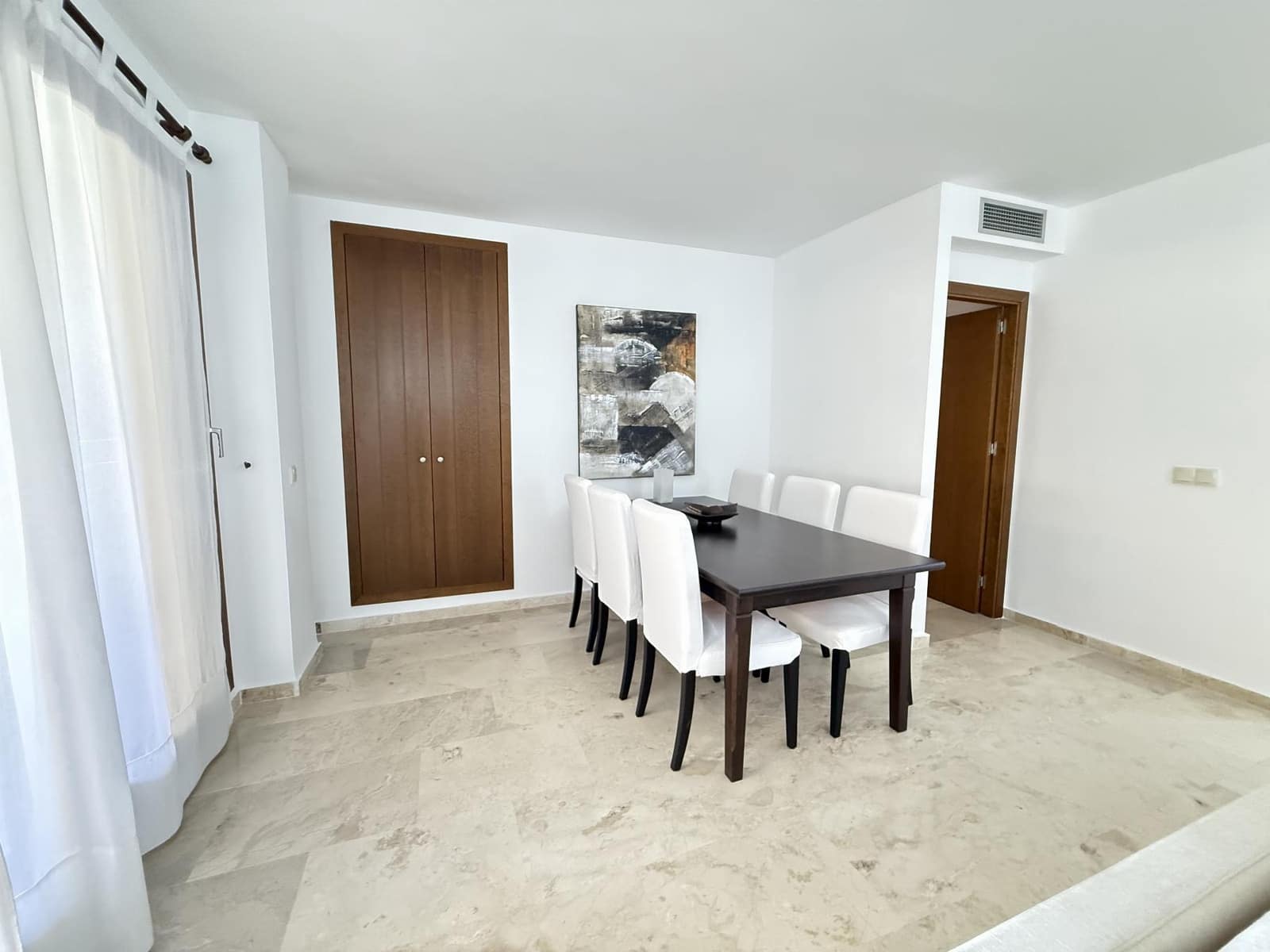 2 bedroom Apartment for sale in Punta Prima with pool garage - € 260,000 (Ref: 9397884)