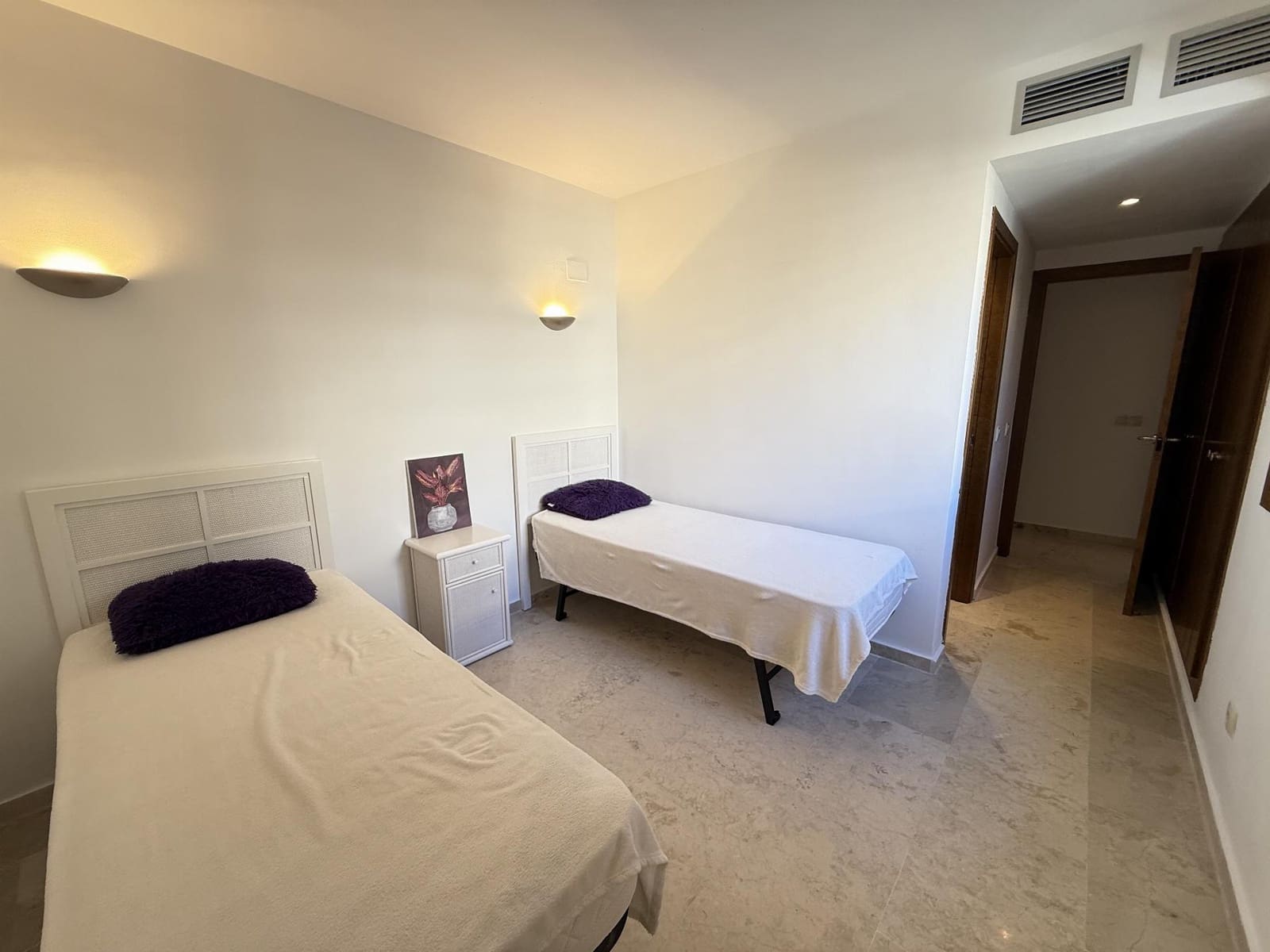 2 bedroom Apartment for sale in Punta Prima with pool garage - € 260,000 (Ref: 9397884)