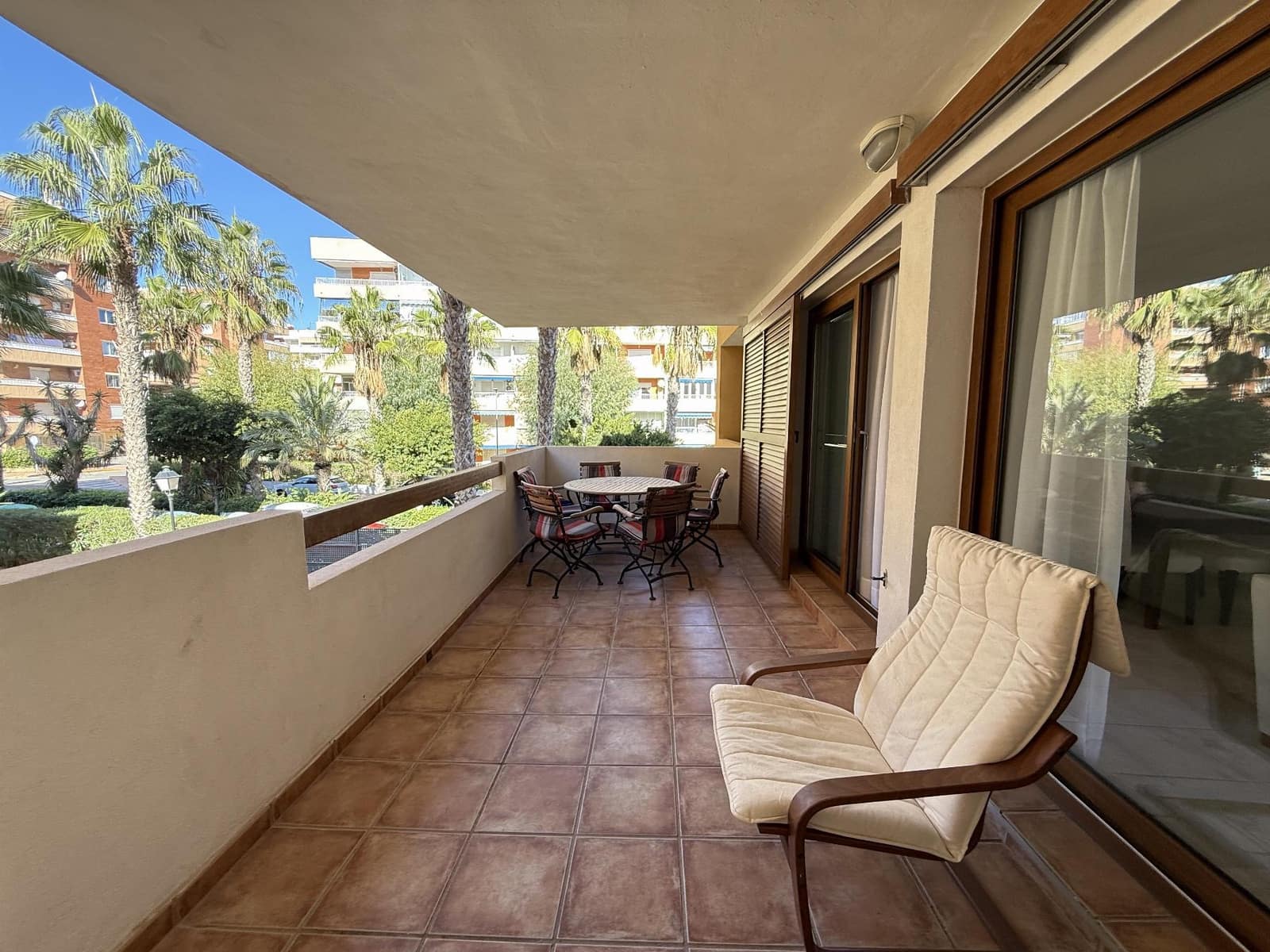 2 bedroom Apartment for sale in Punta Prima with pool garage - € 260,000 (Ref: 9397884)