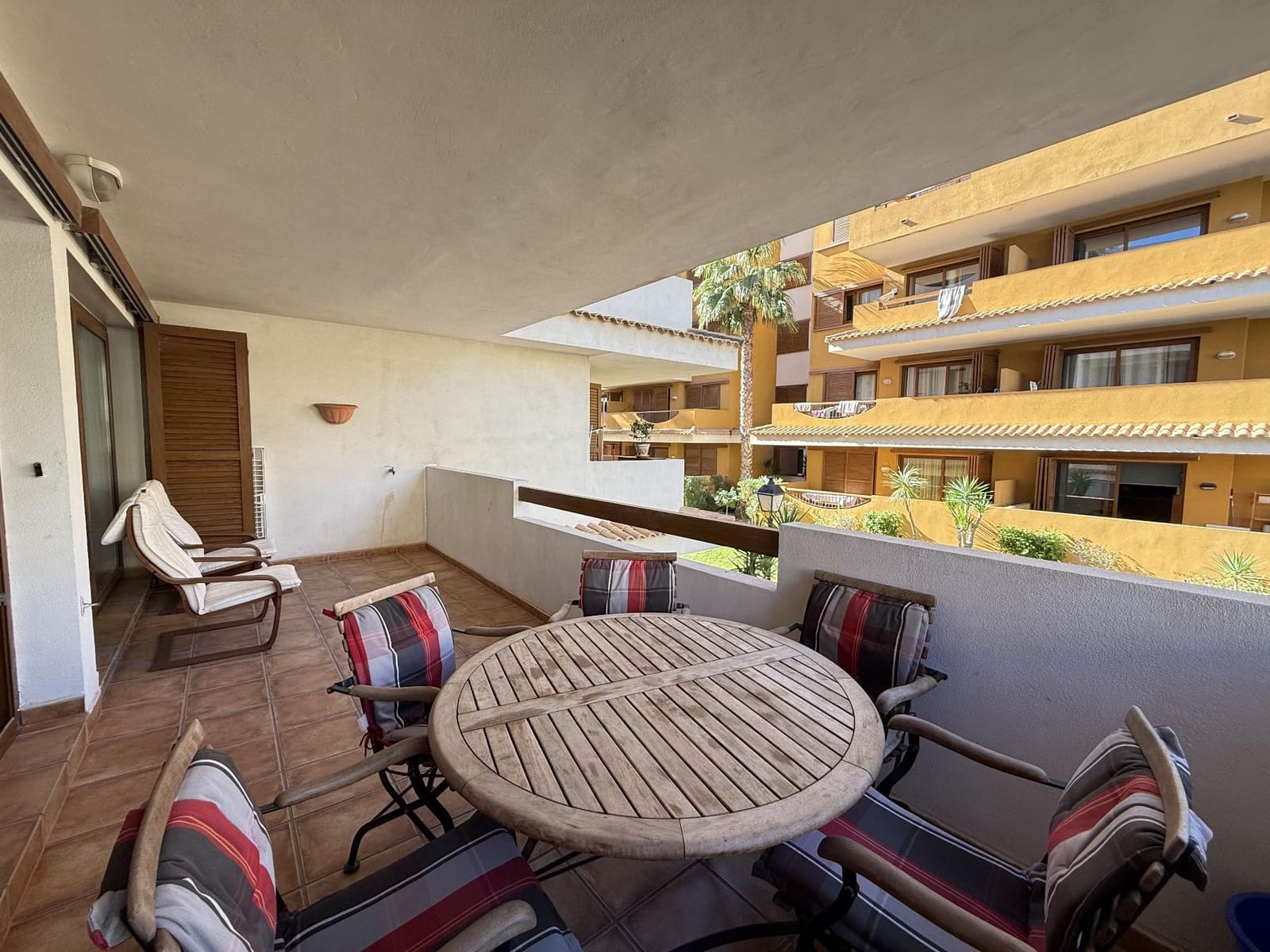 2 bedroom Apartment for sale in Punta Prima with pool garage - € 260,000 (Ref: 9397884)