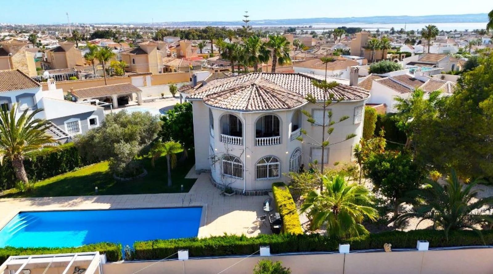 4 soverom Villa til salgs i El Chaparral med svømmebasseng - € 550 000 (Ref: 9397885)