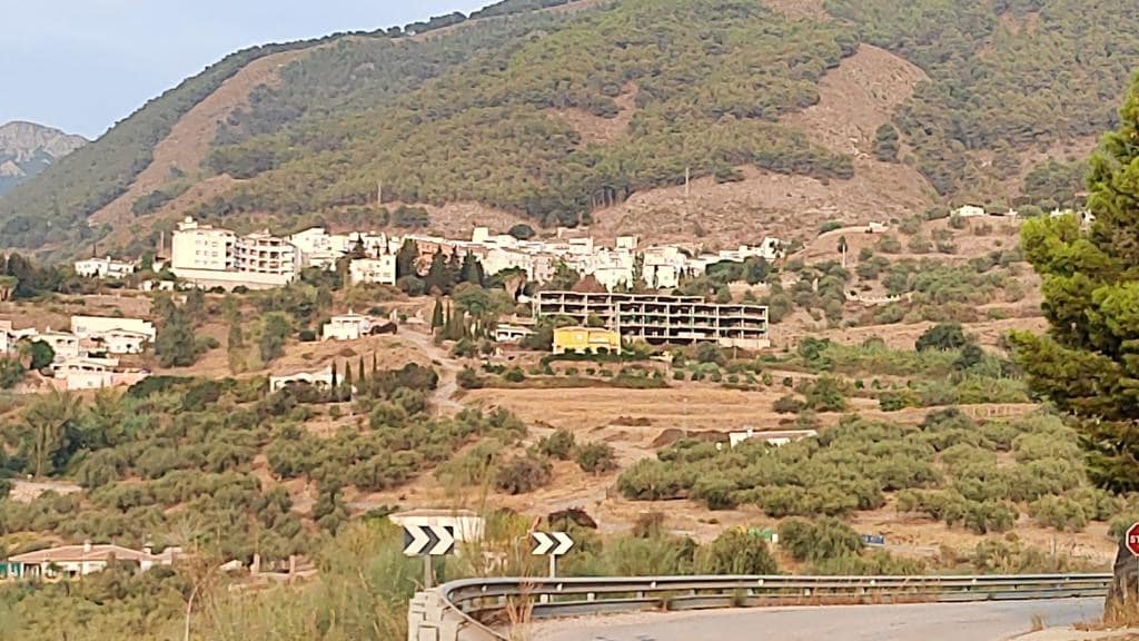 Penthouse zu verkaufen in Alcaucin mit Garage - 499.900 € (Ref: 7401954)