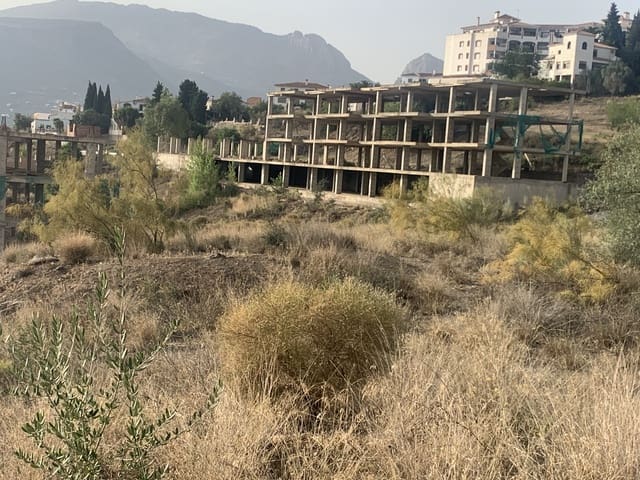 Penthouse zu verkaufen in Alcaucín mit Garage - 499.900 € (Ref: 7401954)