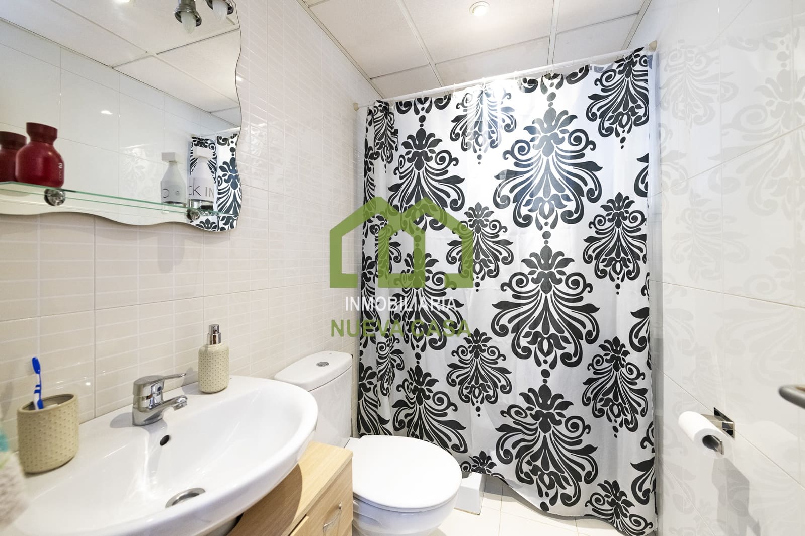 6 makuuhuone Huvila myytävänä paikassa Alhaurin de la Torre mukana uima-altaan 
autotalli - 630 000 € (Ref: 9558835)