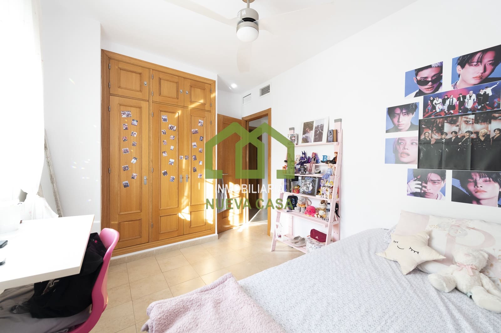 6 makuuhuone Huvila myytävänä paikassa Alhaurin de la Torre mukana uima-altaan 
autotalli - 630 000 € (Ref: 9558835)