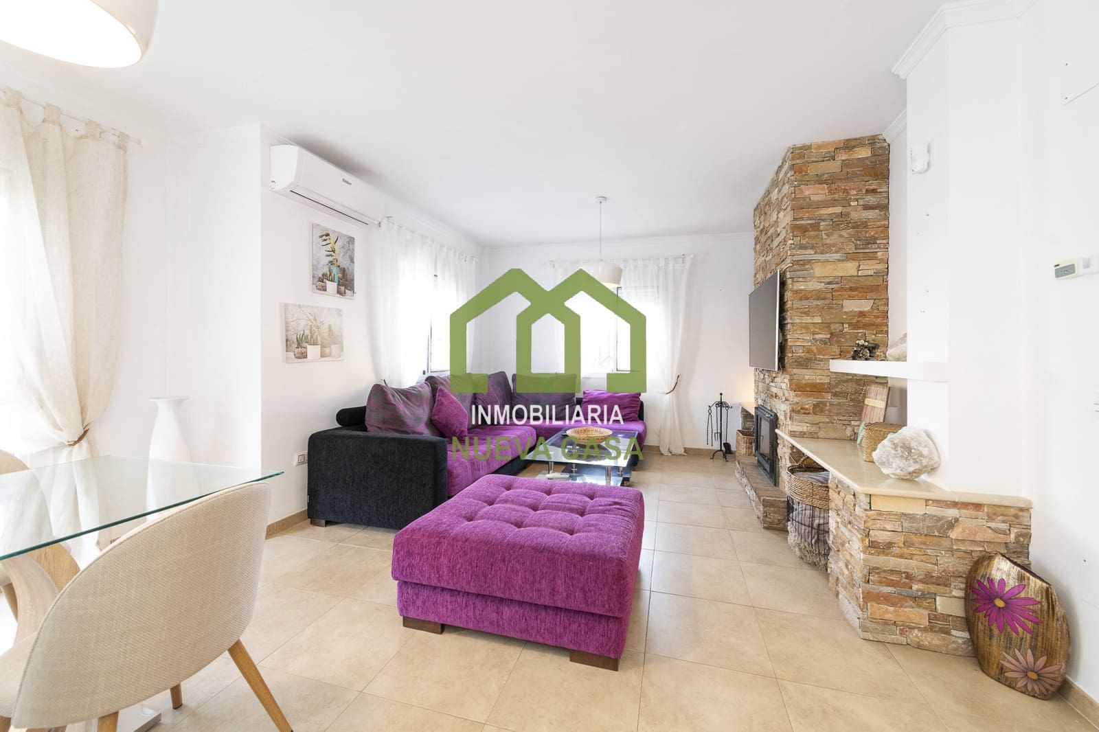 6 makuuhuone Huvila myytävänä paikassa Alhaurin de la Torre mukana uima-altaan 
autotalli - 630 000 € (Ref: 9558835)