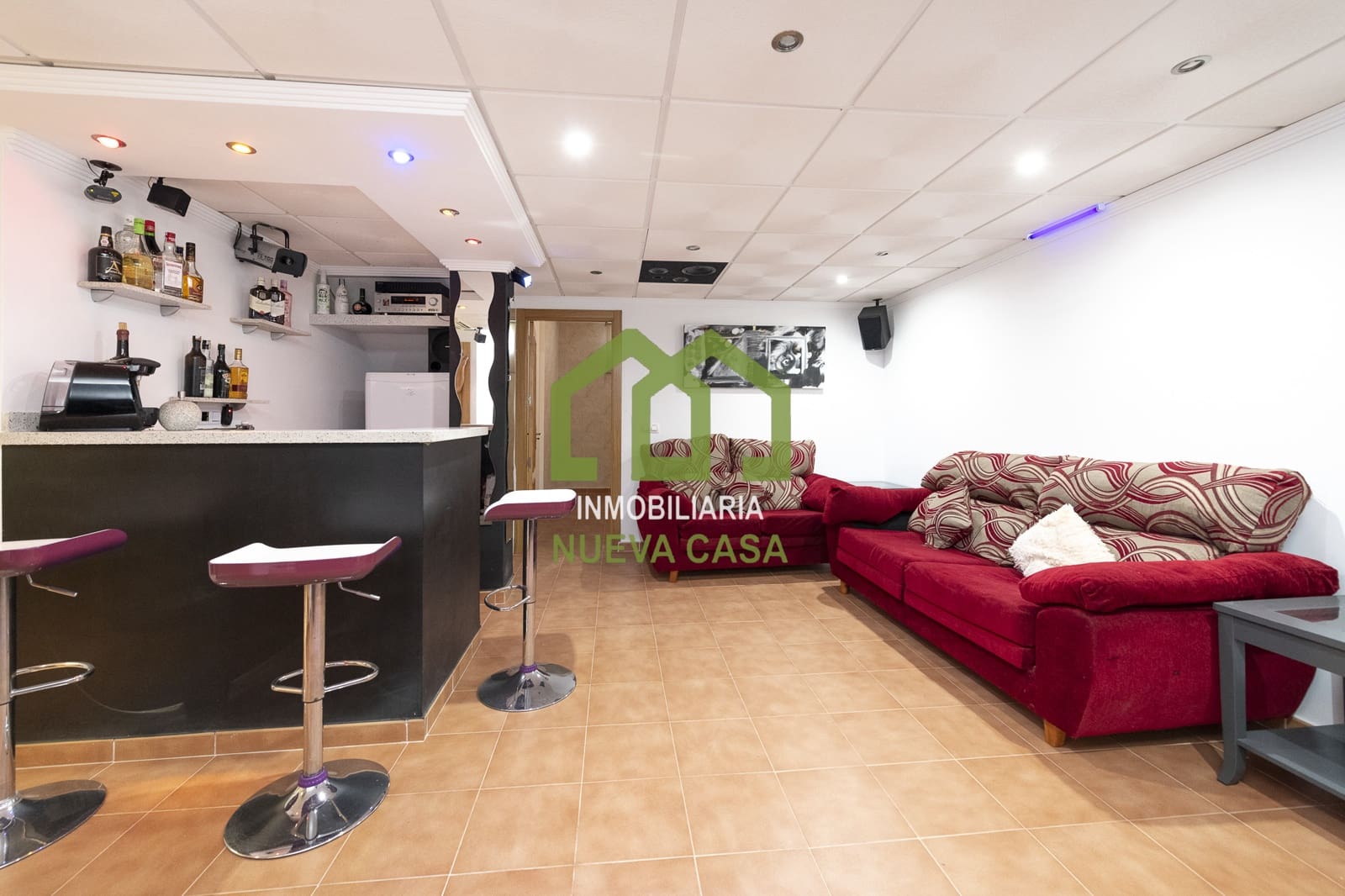 6 makuuhuone Huvila myytävänä paikassa Alhaurin de la Torre mukana uima-altaan 
autotalli - 630 000 € (Ref: 9558835)