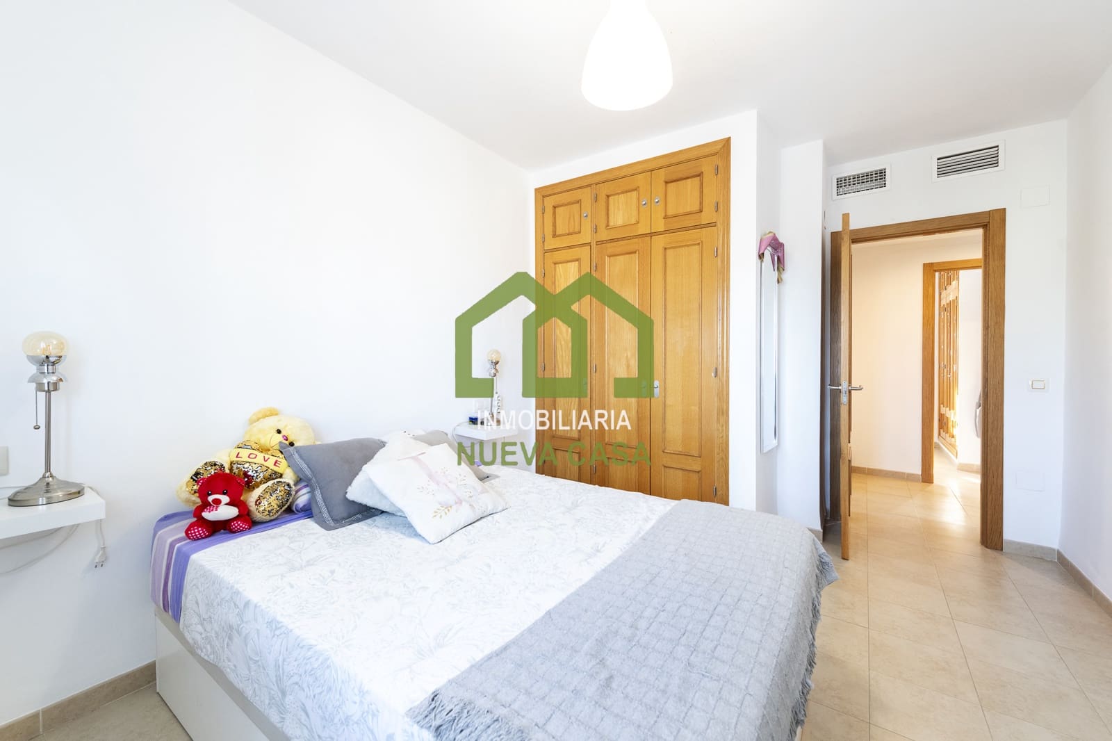 6 makuuhuone Huvila myytävänä paikassa Alhaurin de la Torre mukana uima-altaan 
autotalli - 630 000 € (Ref: 9558835)