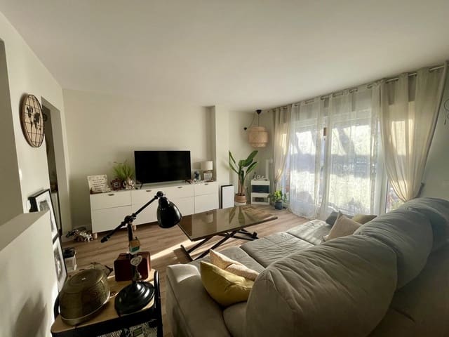 2 makuuhuone Kattohuoneisto myytävänä paikassa Cártama mukana 
autotalli - 324 000 € (Ref: 9558837)