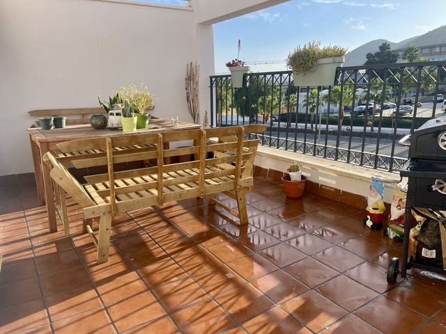 2 makuuhuone Kattohuoneisto myytävänä paikassa Cártama mukana 
autotalli - 324 000 € (Ref: 9558837)