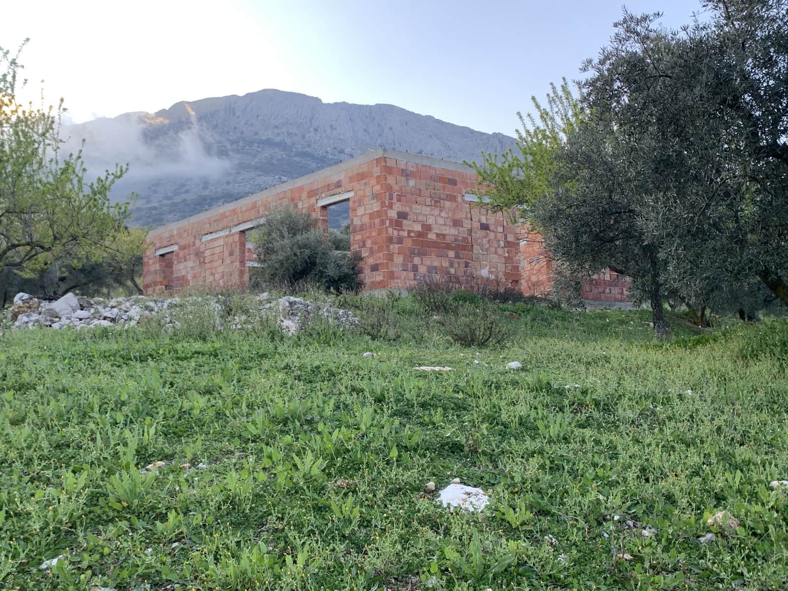 1 bedroom Finca/Country House for sale in Alfarnatejo with garage - € 92,900 (Ref: 9558838)