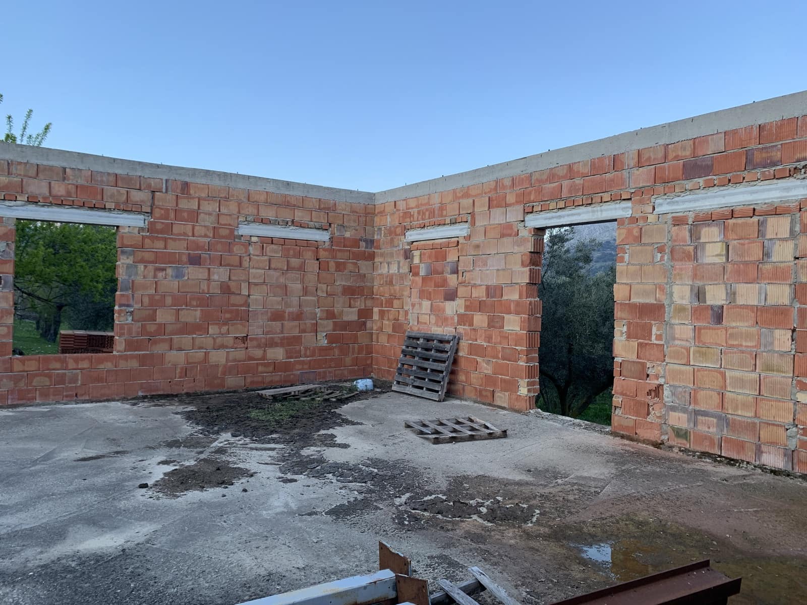 1 bedroom Finca/Country House for sale in Alfarnatejo with garage - € 92,900 (Ref: 9558838)