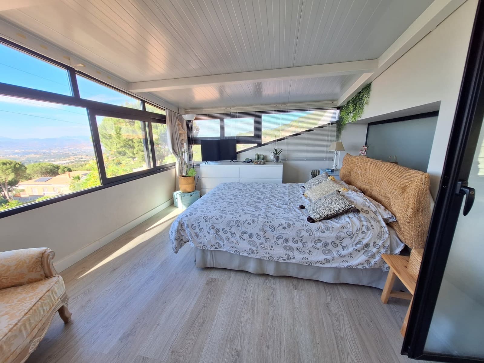 4 makuuhuone Huvila myytävänä paikassa Alhaurin de la Torre mukana 
autotalli - 665 000 € (Ref: 9558841)