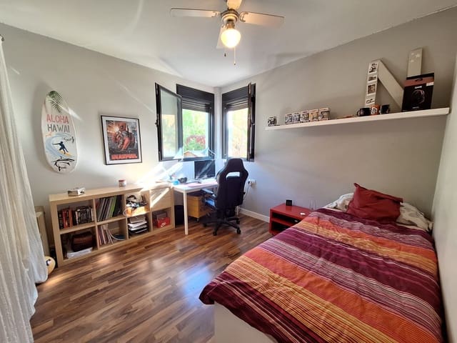 4 quarto Moradia para venda em Alhaurín de la Torre com garagem - 665 000 € (Ref: 9558841)