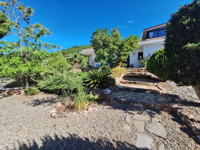 4 quarto Moradia para venda em Alhaurín de la Torre com garagem - 665 000 € (Ref: 9558841)