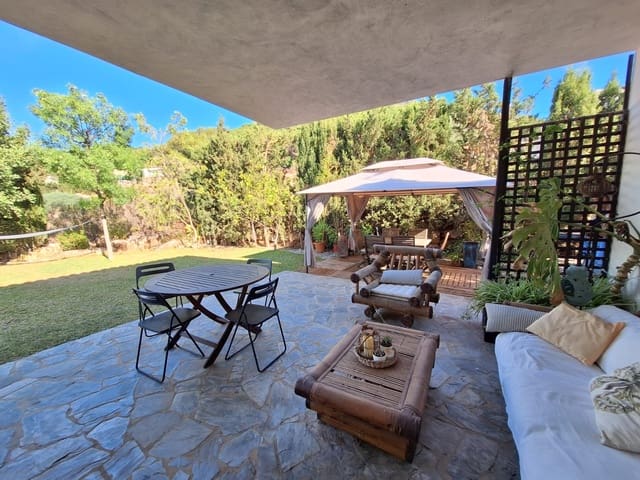 4 quarto Moradia para venda em Alhaurín de la Torre com garagem - 665 000 € (Ref: 9558841)