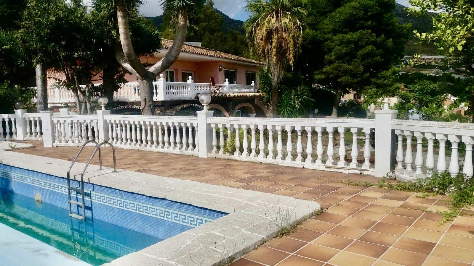 8 soveværelse Villa til salg i Benalmadena med swimmingpool garage - € 1.775.000 (Ref: 9558843)
