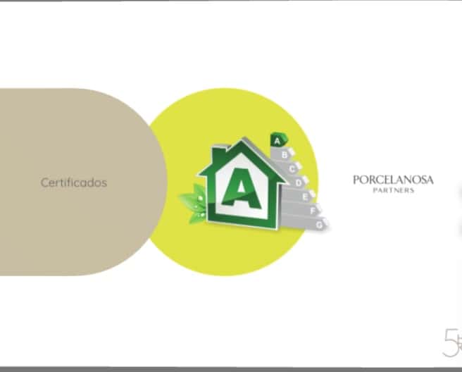 2 slaapkamer Appartement te koop in Torre del Mar met zwembad garage - € 371.000 (Ref: 9558846)