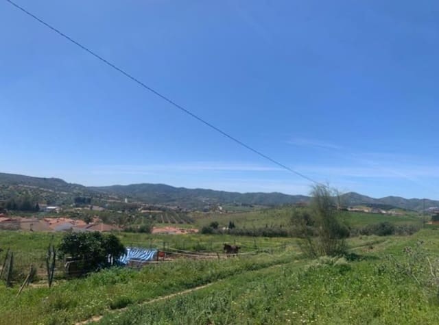 1 soverom Finca/Herregård til salgs i Venta Baja, Alcaucín med garasje - € 245 000 (Ref: 9558848)