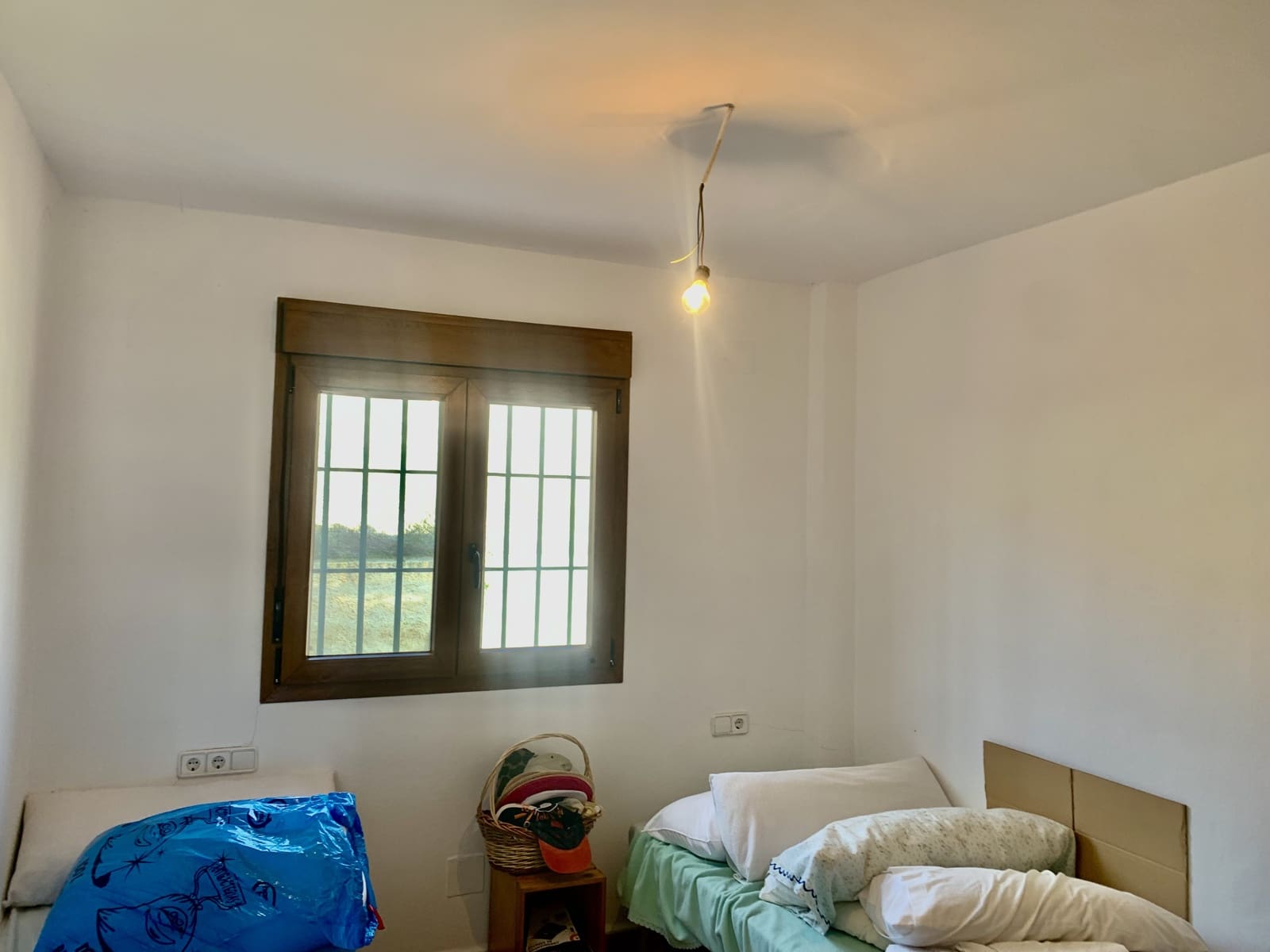 4 soveværelse Villa til salg i Alcaucin med garage - € 250.000 (Ref: 9558849)