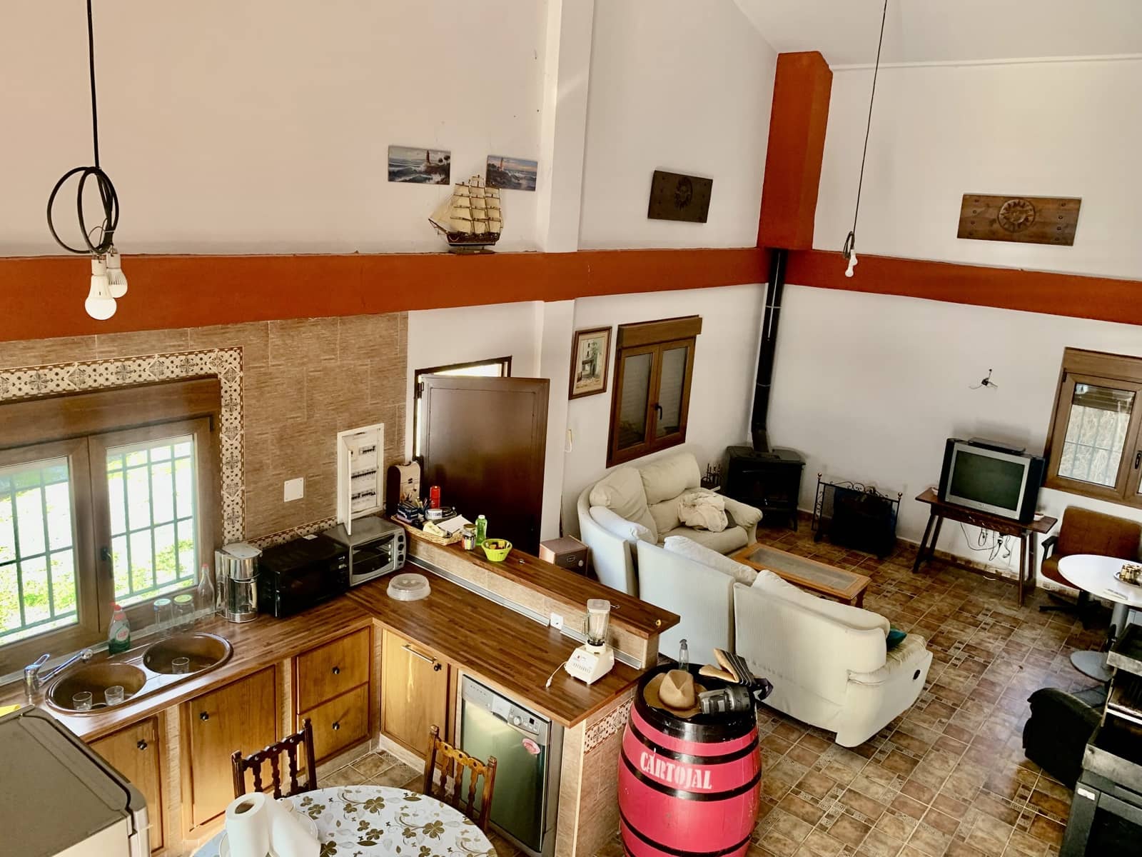 4 soveværelse Villa til salg i Alcaucin med garage - € 250.000 (Ref: 9558849)