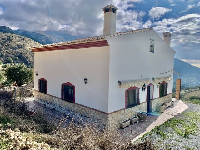 4 soveværelse Villa til salg i Alcaucín med garage - € 250.000 (Ref: 9558849)