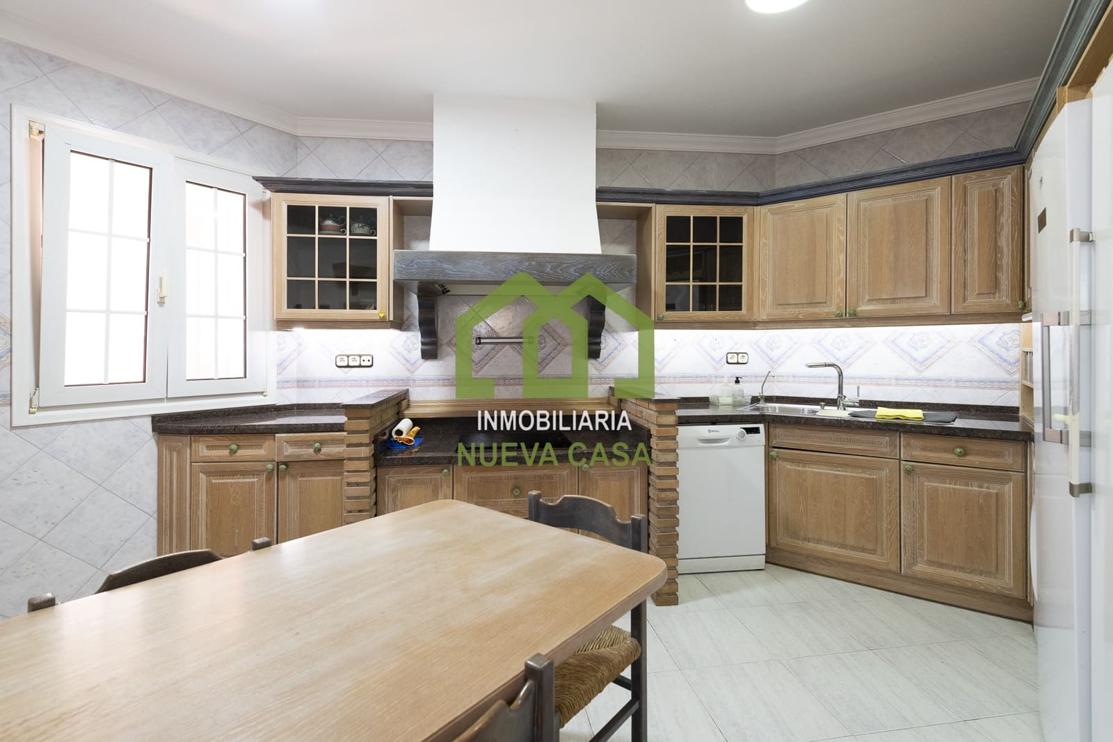 7 soverom Villa til salgs i Malaga by med garasje - € 890 000 (Ref: 9558850)