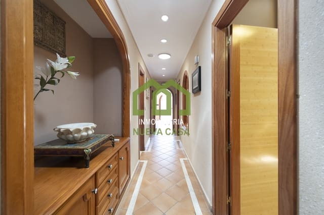 7 soverom Villa til salgs i Pedregalejo, Málaga by med garasje - € 890 000 (Ref: 9558850)