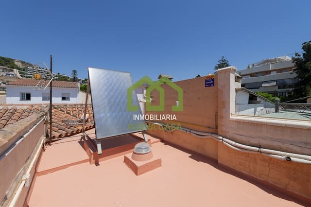 7 soverom Villa til salgs i Pedregalejo, Málaga by med garasje - € 890 000 (Ref: 9558850)