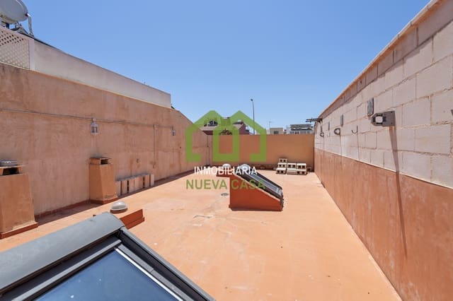 7 soverom Villa til salgs i Pedregalejo, Málaga by med garasje - € 890 000 (Ref: 9558850)