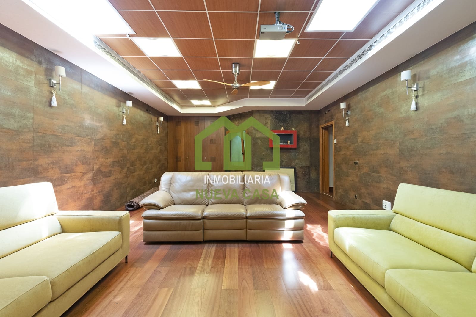 7 soverom Villa til salgs i Malaga by med garasje - € 890 000 (Ref: 9558850)