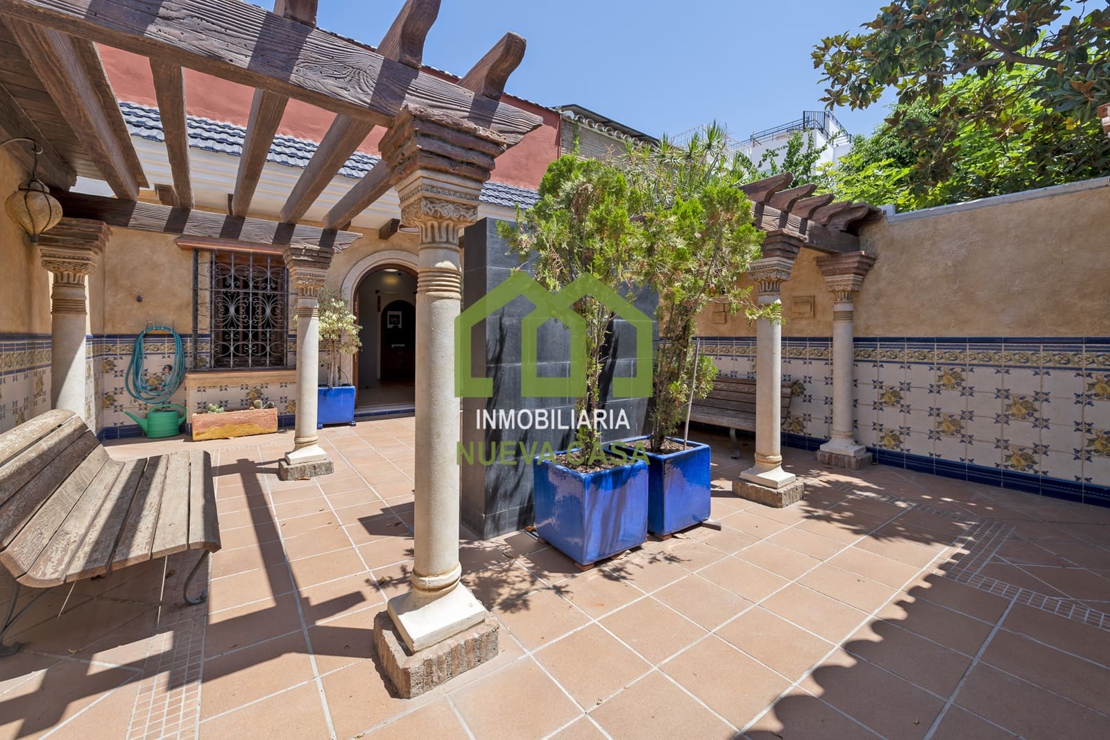 7 soverom Villa til salgs i Malaga by med garasje - € 890 000 (Ref: 9558850)